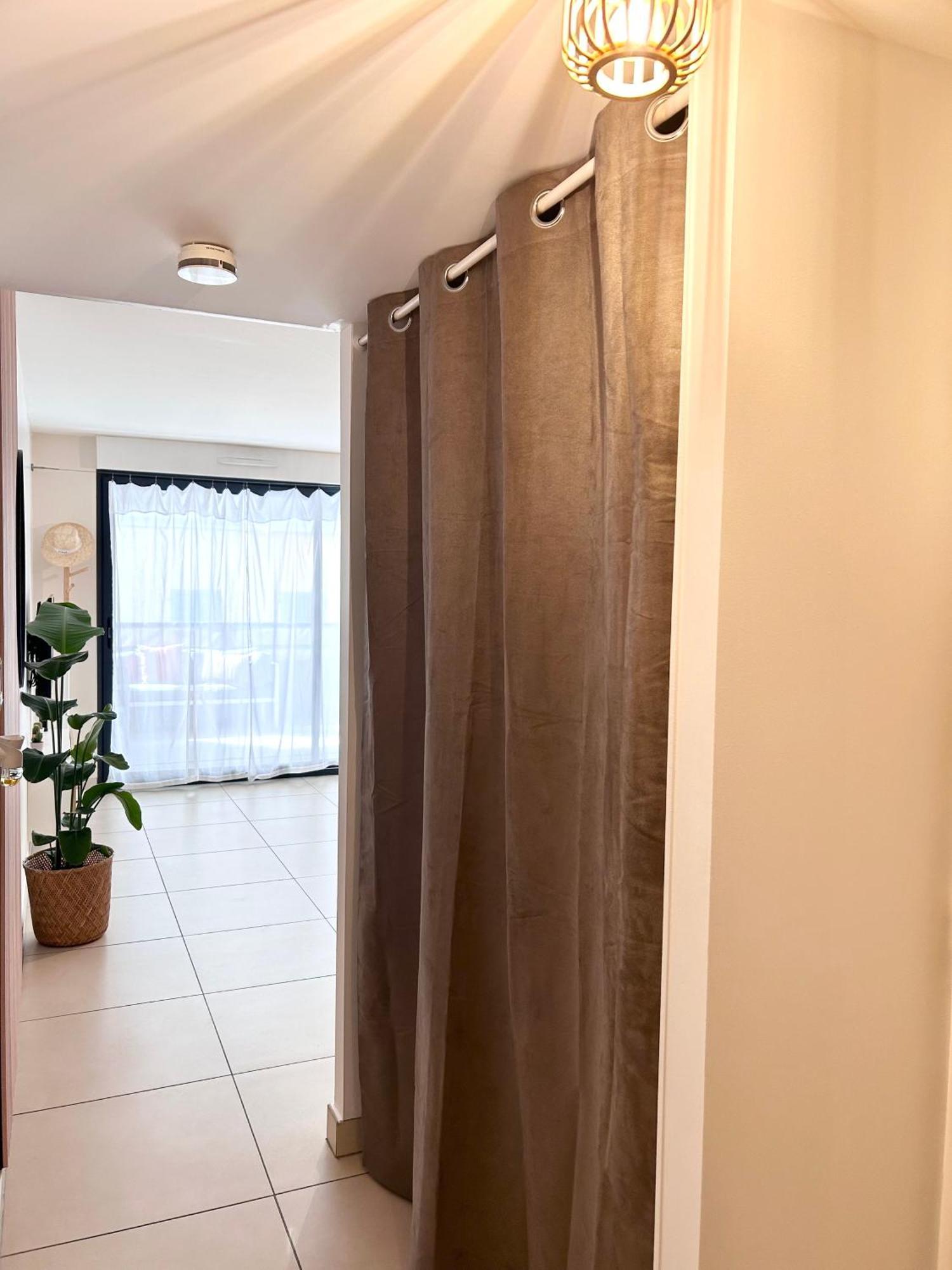Studio Neuf - Portes De Monaco - Confort - Wifi - Clim Dış mekan fotoğraf