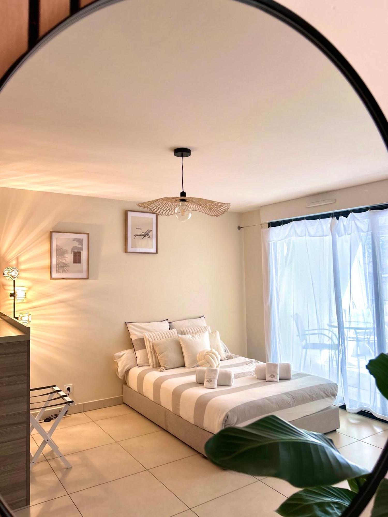 Studio Neuf - Portes De Monaco - Confort - Wifi - Clim Dış mekan fotoğraf