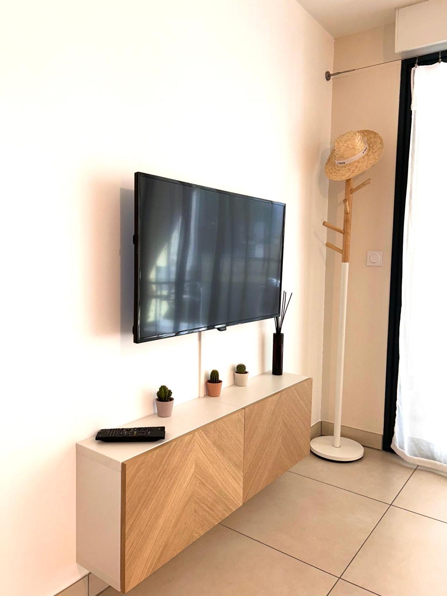 Studio Neuf - Portes De Monaco - Confort - Wifi - Clim Dış mekan fotoğraf