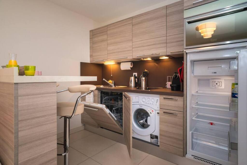 Studio Neuf - Portes De Monaco - Confort - Wifi - Clim Dış mekan fotoğraf